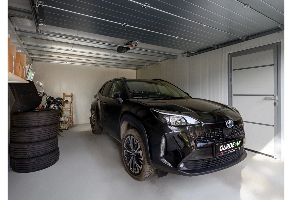 GARDEON® Garage mit Hörmann Garagentor und Fenster