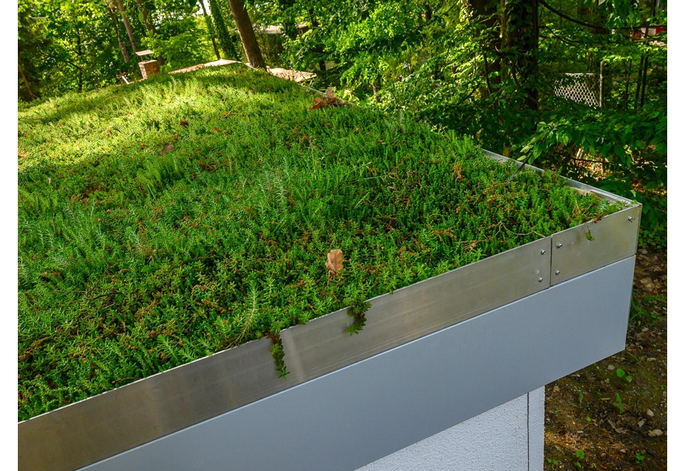 GARDEON® Garage mit Hörmann Garagentor und Fenster