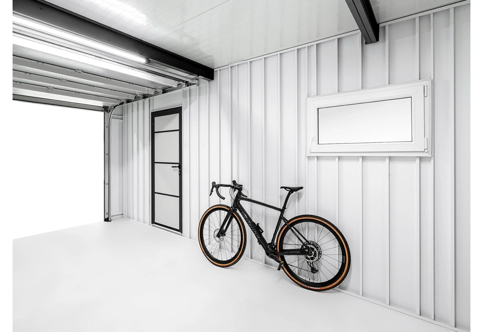 GARDEON® Garage mit Hörmann Garagentor und Fenster