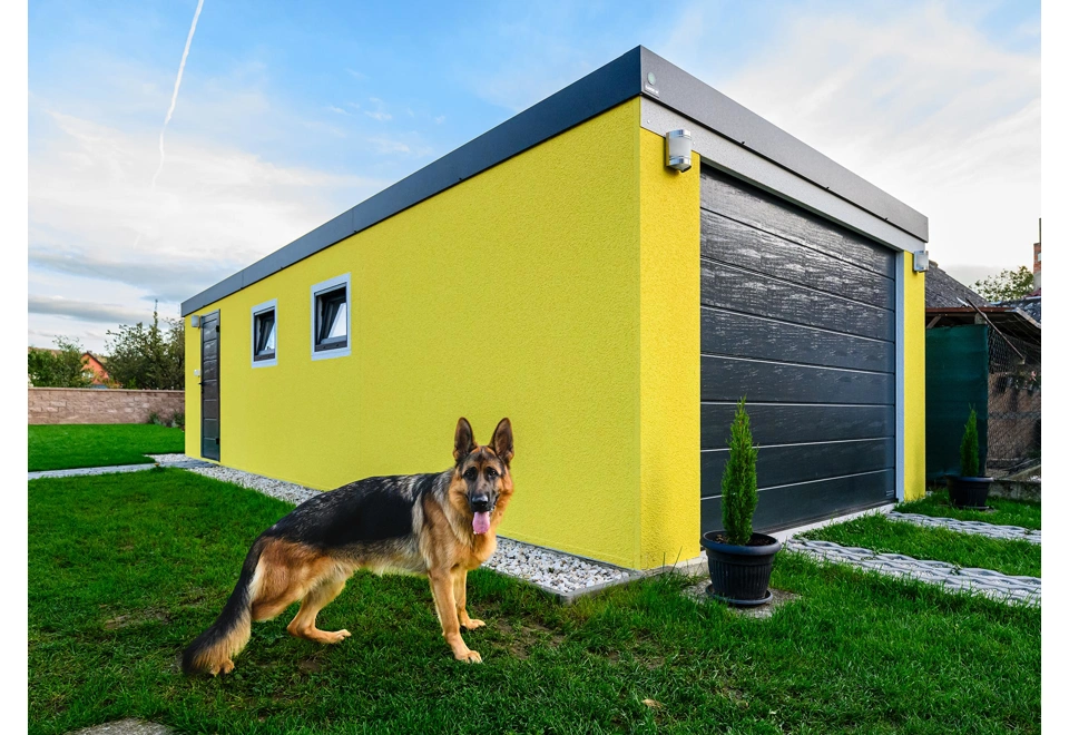 GARDEON® Garage mit Hörmann Garagentor und zwei Fenstern