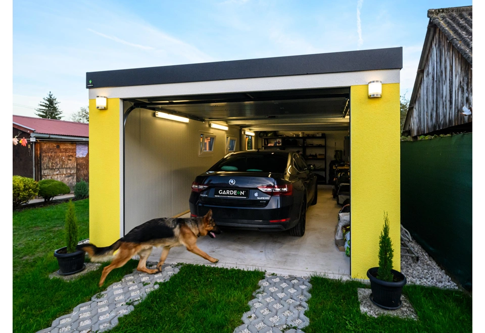 GARDEON® Garage mit Hörmann Garagentor und zwei Fenstern