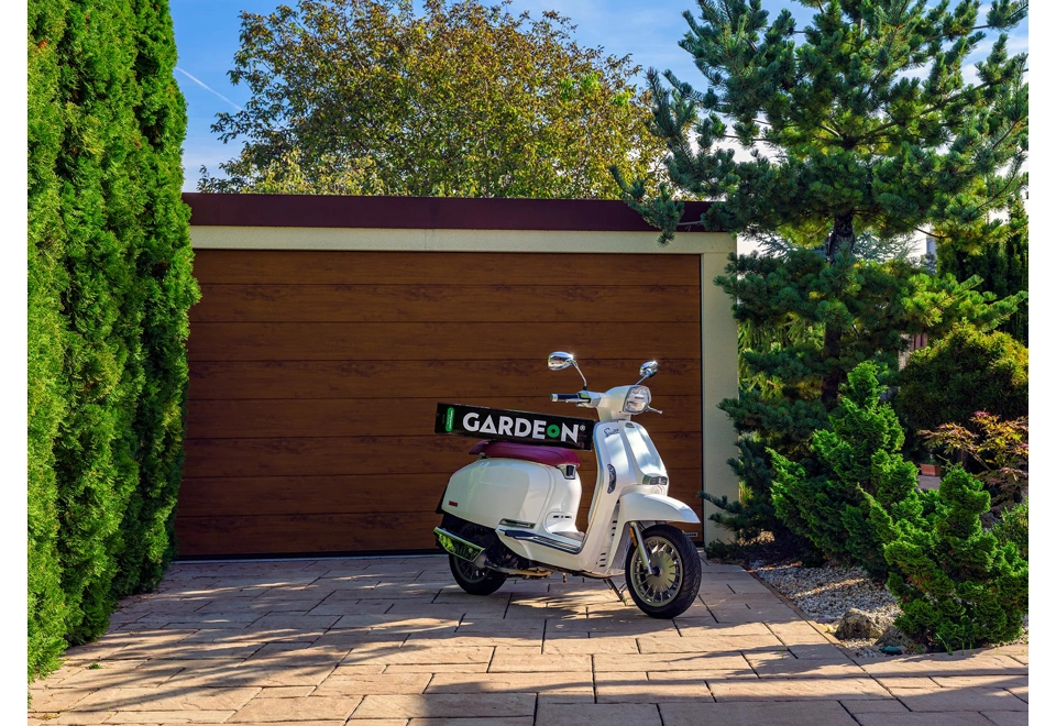 GARDEON® Garage mit Hörmann Garagentor und zwei Fenstern