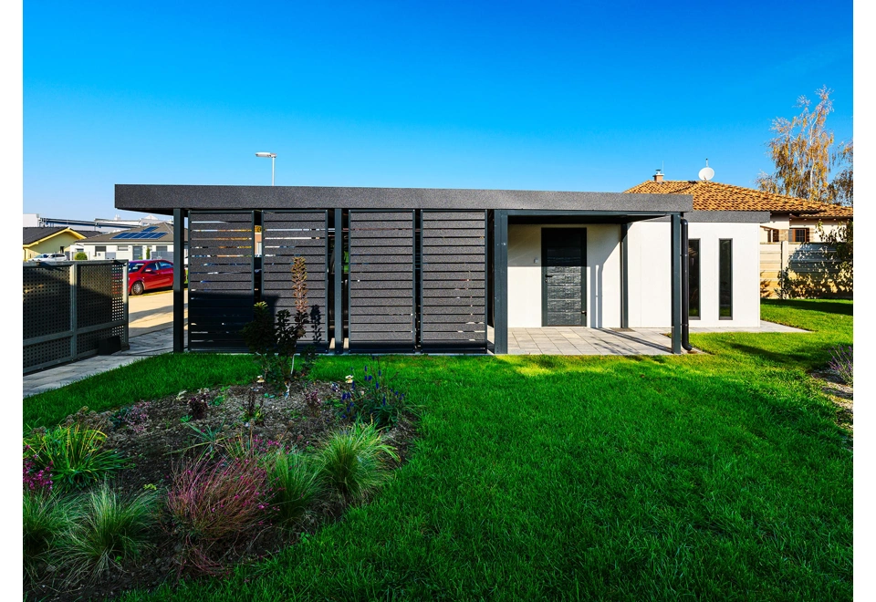 GARDEON® Garage mit Tür, Fenster, 2 Lichtbänder und Carport in Wunschgröße