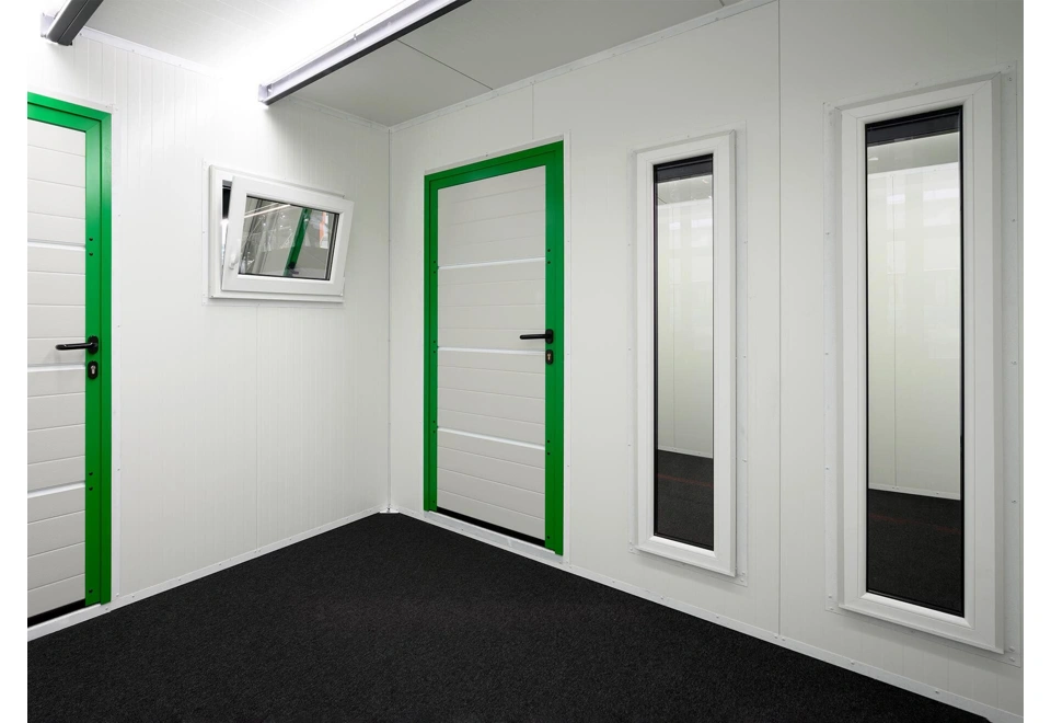 GARDEON® Gartenhaus mit zwei Türen, Fenster, zwei Lichtbänder und überdachtem Bereich